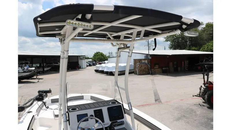 Slide: The Image of Yamaha 190 Fish Sport 2018 - 11