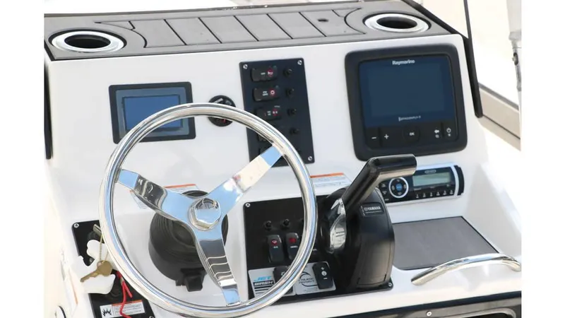 Slide: The Image of Yamaha 190 Fish Sport 2018 - 12