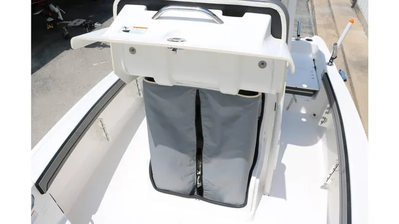 Slide: The Image of Yamaha 190 Fish Sport 2018 - 17