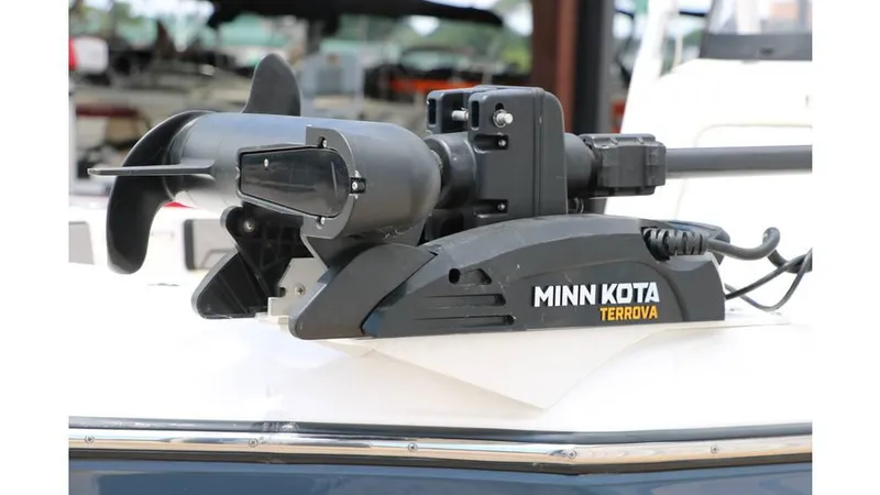 Slide: The Image of Yamaha 190 Fish Sport 2018 - 8