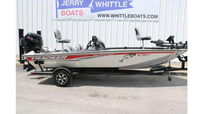 Slide: The Image of Tracker Pro 195 team txw 2018 - 13