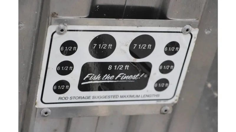 Slide: The Image of Tracker Pro 195 team txw 2018 - 34