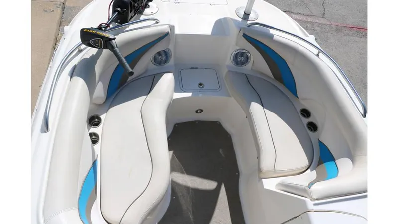 Slide: The Image of Hurricane FunDeck GS 220 2009 - 22