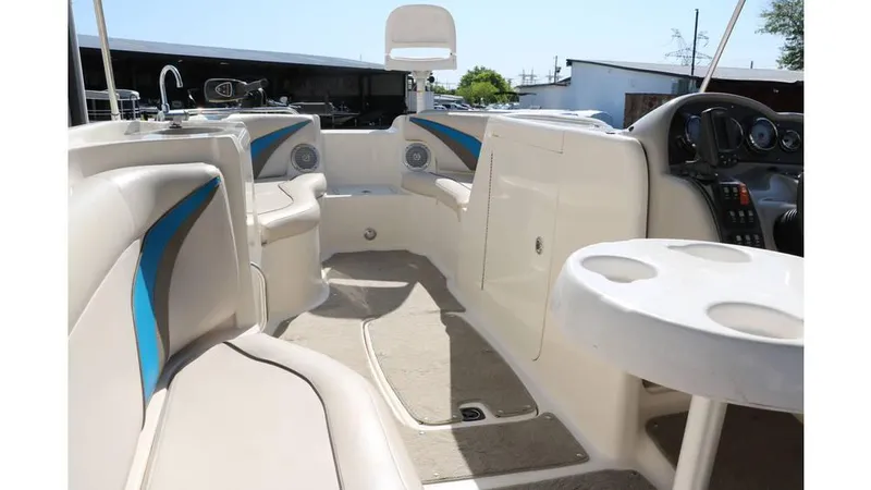 Slide: The Image of Hurricane FunDeck GS 220 2009 - 25