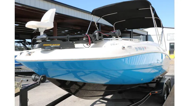 Slide: The Image of Hurricane FunDeck GS 220 2009 - 6