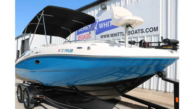 Slide: The Image of Hurricane FunDeck GS 220 2009 - 8