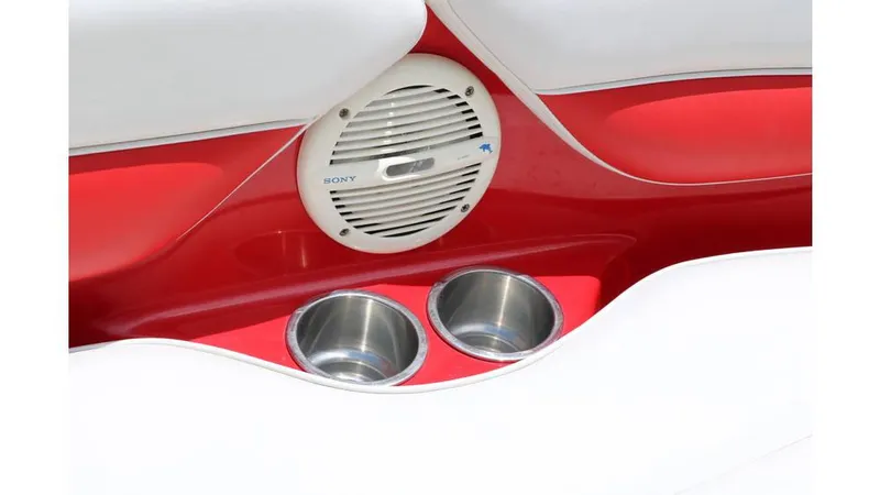 Slide: The Image of Crownline Boats 21 SS LPX 2006 - 17