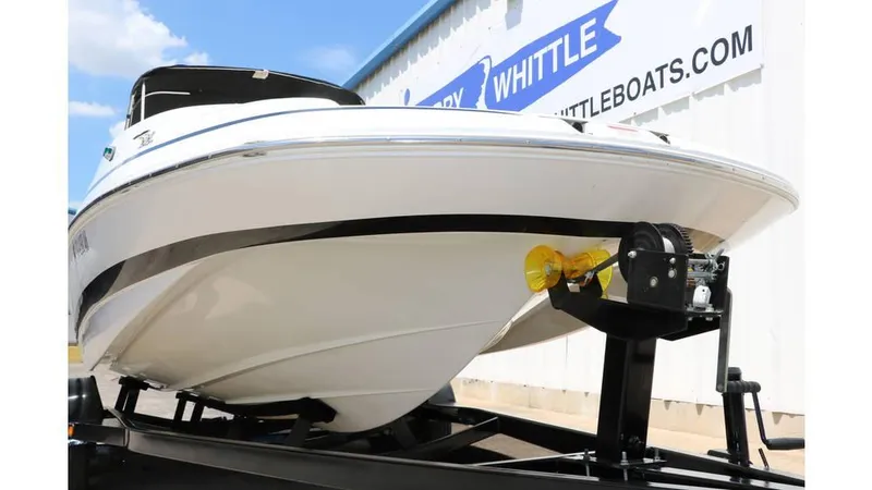 Slide: The Image of Chris-Craft 232 2000 - 13