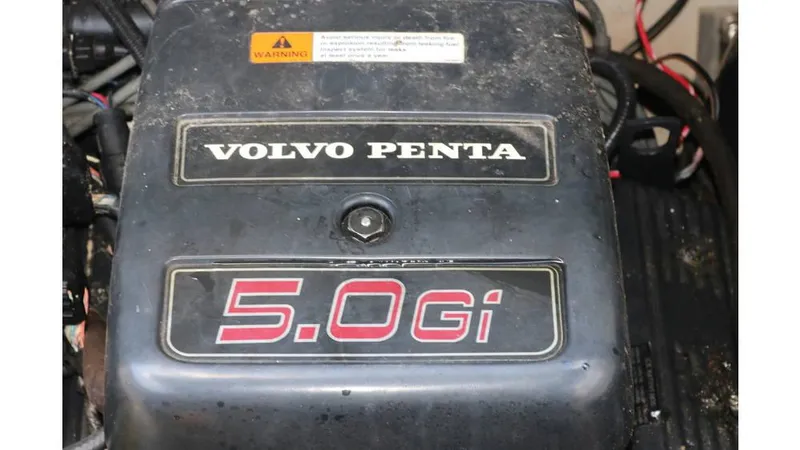 Slide: The Image of Chris-Craft 232 2000 - 20