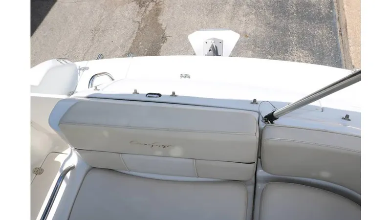 Slide: The Image of Chris-Craft 232 2000 - 27