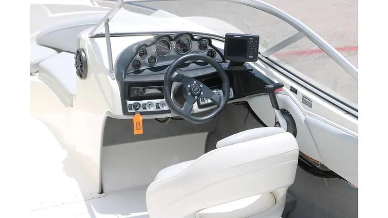 Slide: The Image of Bayliner 215 2011 - 11