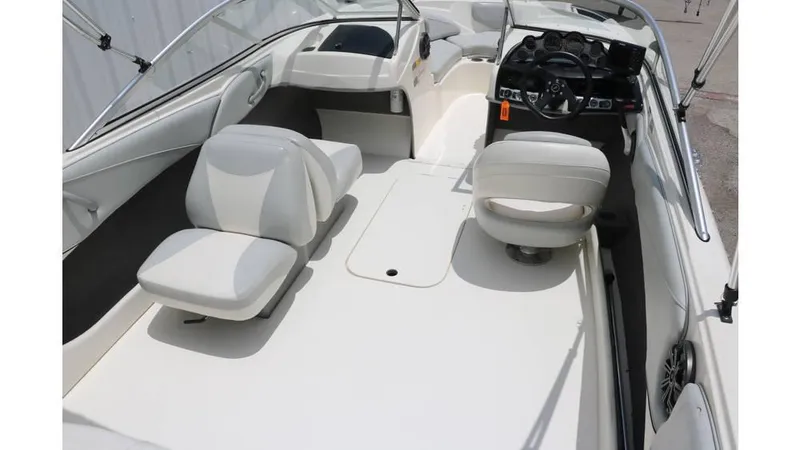 Slide: The Image of Bayliner 215 2011 - 13