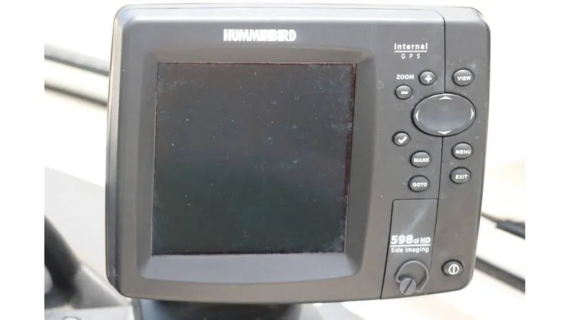 Slide: The Image of Bayliner 215 2011 - 24