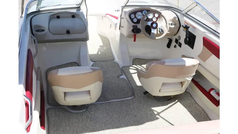 Slide: The Image of Glastron GT 205 2007 - 14