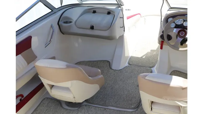 Slide: The Image of Glastron GT 205 2007 - 17