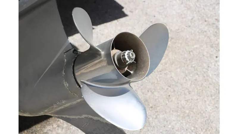 Slide: The Image of Glastron GT 205 2007 - 30