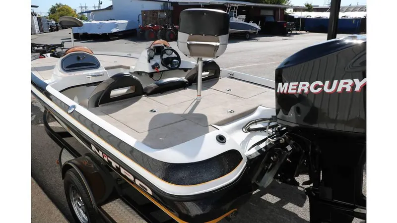 Slide: The Image of Nitro Nx 591 Dc 2007 - 4