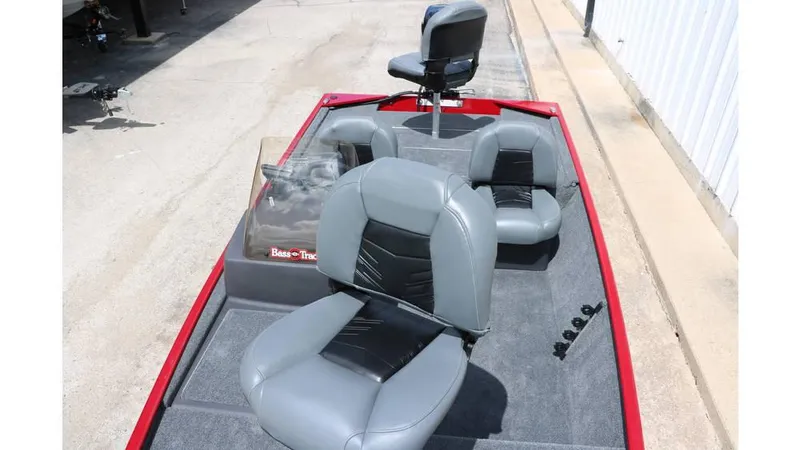 Slide: The Image of Bass Tracker Classic XL 2023 - 11