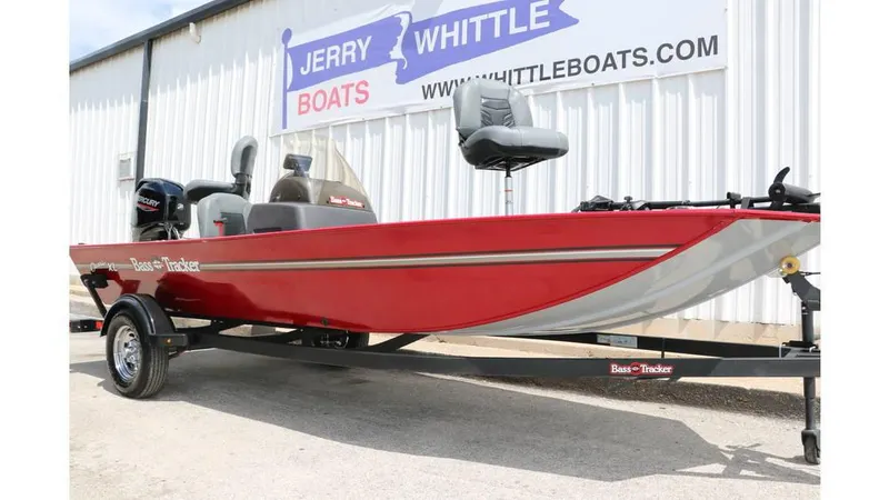 Slide: The Image of Bass Tracker Classic XL 2023 - 4