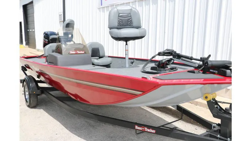 Slide: The Image of Bass Tracker Classic XL 2023 - 5