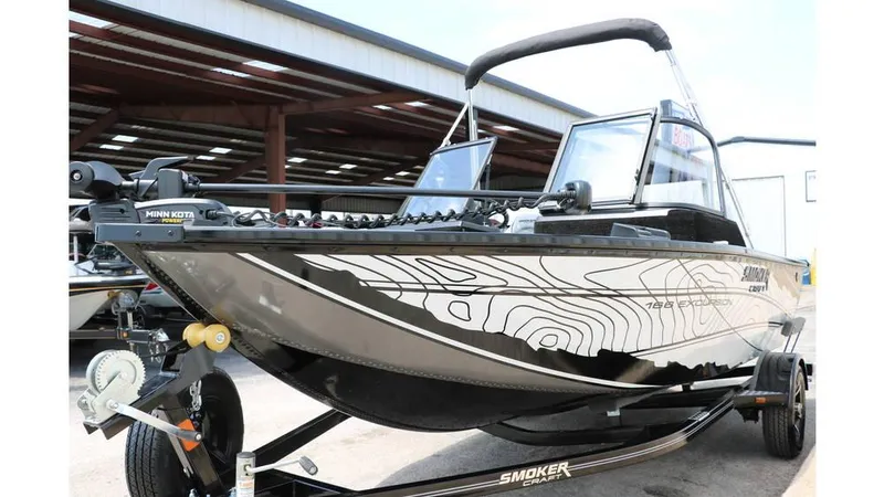 Slide: The Image of Smoker Craft Excursion 166 DC 2025 - 5