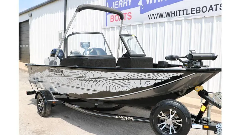 Slide: The Image of Smoker Craft Excursion 166 DC 2025 - 6