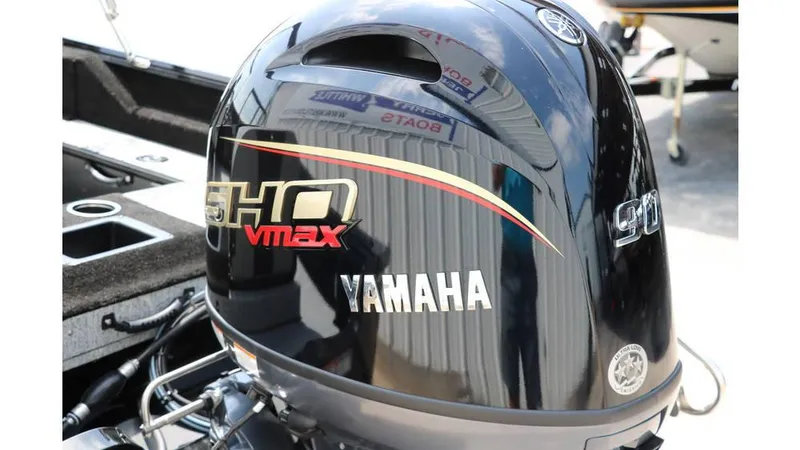 Slide: The Image of Smoker Craft Excursion 166 DC 2025 - 9