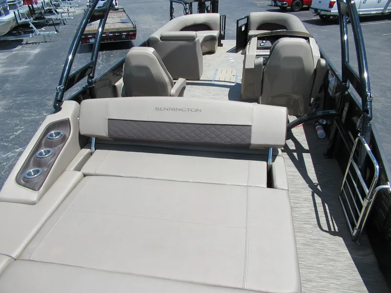 Slide: The Image of Bennington 25 LSBA 2022 - 4