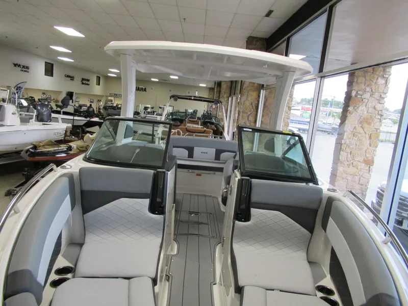 Slide: The Image of Chaparral 267 SSX 2025 - 5