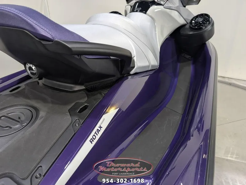 Slide: The Image of Sea-Doo GTI SE 130 2025 - 10