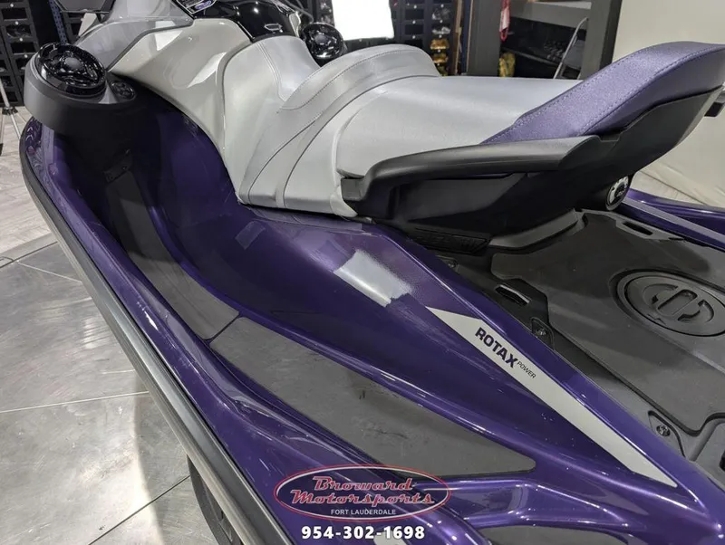 Slide: The Image of Sea-Doo GTI SE 130 2025 - 20
