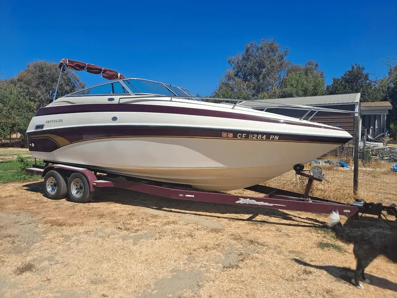 Slide: The Image of Crownline Boats 230 CCR 2000 - 0