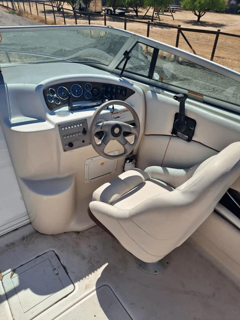 Slide: The Image of Crownline Boats 230 CCR 2000 - 1