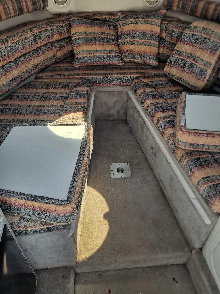 Slide: The Image of Crownline Boats 230 CCR 2000 - 3