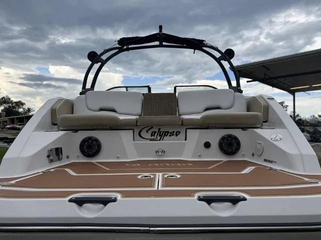 Slide: The Image of Scarab 255 H.O. 2016 - 6