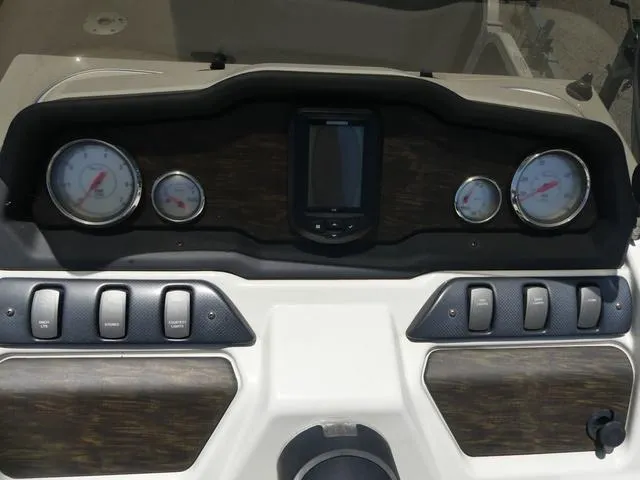 Slide: The Image of Premier Ltd 220 Sunsation 2014 - 8