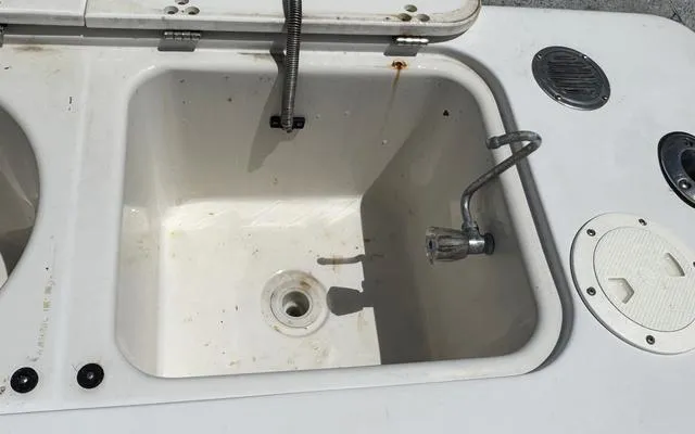 Slide: The Image of Pro-Line 2950 Walkaround 1998 - 16