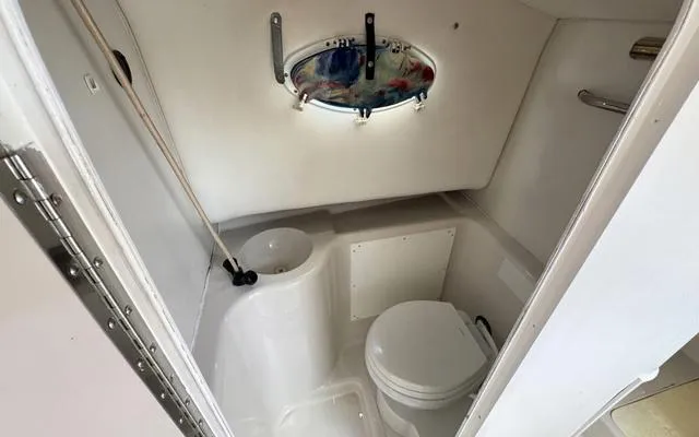 Slide: The Image of Pro-Line 2950 Walkaround 1998 - 38