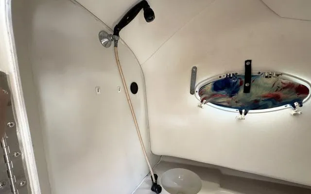 Slide: The Image of Pro-Line 2950 Walkaround 1998 - 39