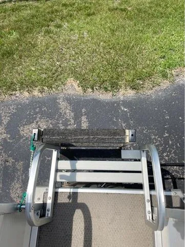 Slide: The Image of Misty Harbor 2080CR 2006 - 16