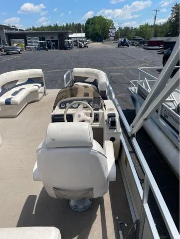 Slide: The Image of Misty Harbor 2080CR 2006 - 17