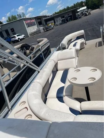 Slide: The Image of Misty Harbor 2080CR 2006 - 18