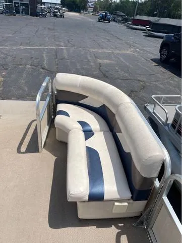 Slide: The Image of Misty Harbor 2080CR 2006 - 26