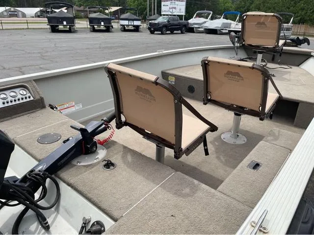 Slide: The Image of MirroCraft 1686 TROLLER TILLER 2010 - 10