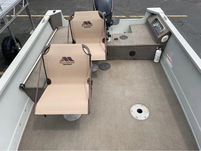 Slide: The Image of MirroCraft 1686 TROLLER TILLER 2010 - 12