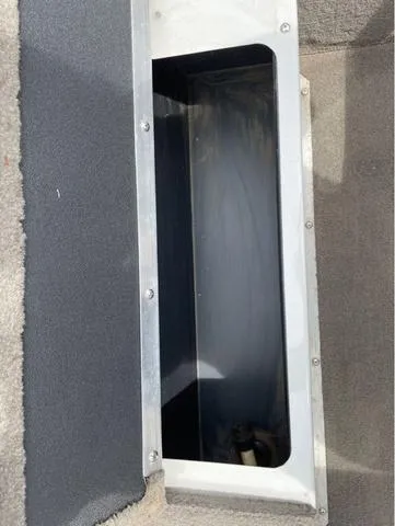 Slide: The Image of MirroCraft 1686 TROLLER TILLER 2010 - 15