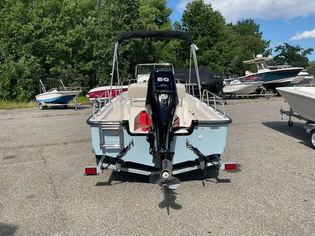 Slide: The Image of Boston Whaler 150 Montauk 2025 - 5