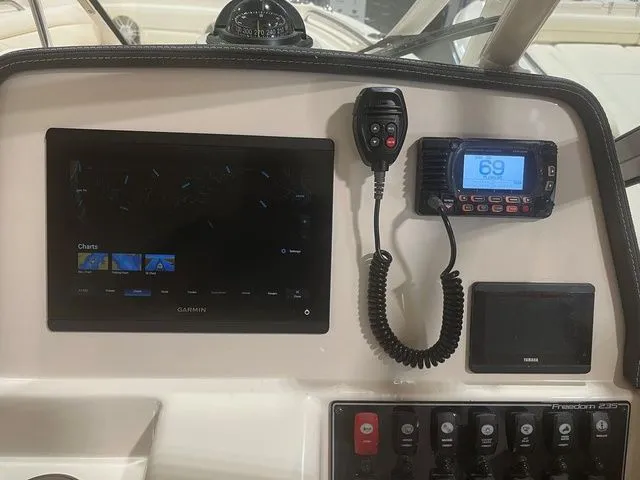 Slide: The Image of Grady-White Freedom 235 2025 - 12