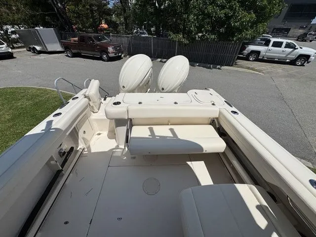 Slide: The Image of Grady-White Freedom 275 2025 - 5