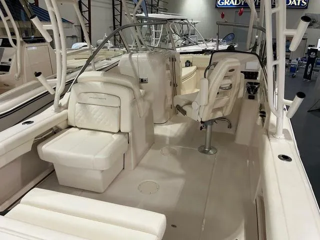 Slide: The Image of Grady-White Freedom 255 2025 - 11